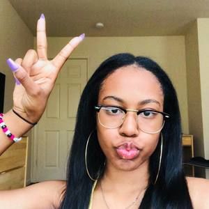 Meet your Posher, Cerrina